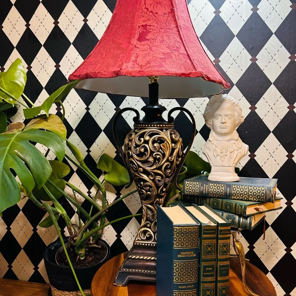Luxury Vintage Black & Gold Table Lamp with Deep Burgundy‎ Shade Baroque Moody